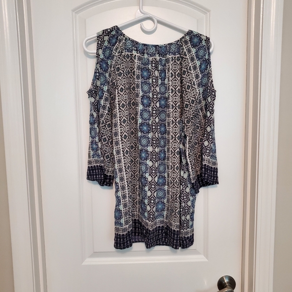 Westport cold shoulder top - Picture 3 of 5